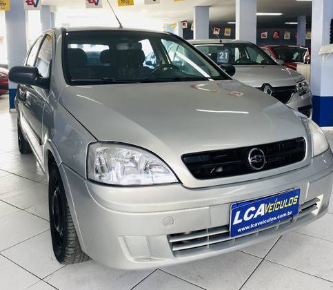 CHEVROLET CORSA 1.8 MPFI MAXX 8V FLEX 4P MANUAL CHEVROLET CORSA 1.8 MPFI MAXX 8V FLEX 4P MANUAL